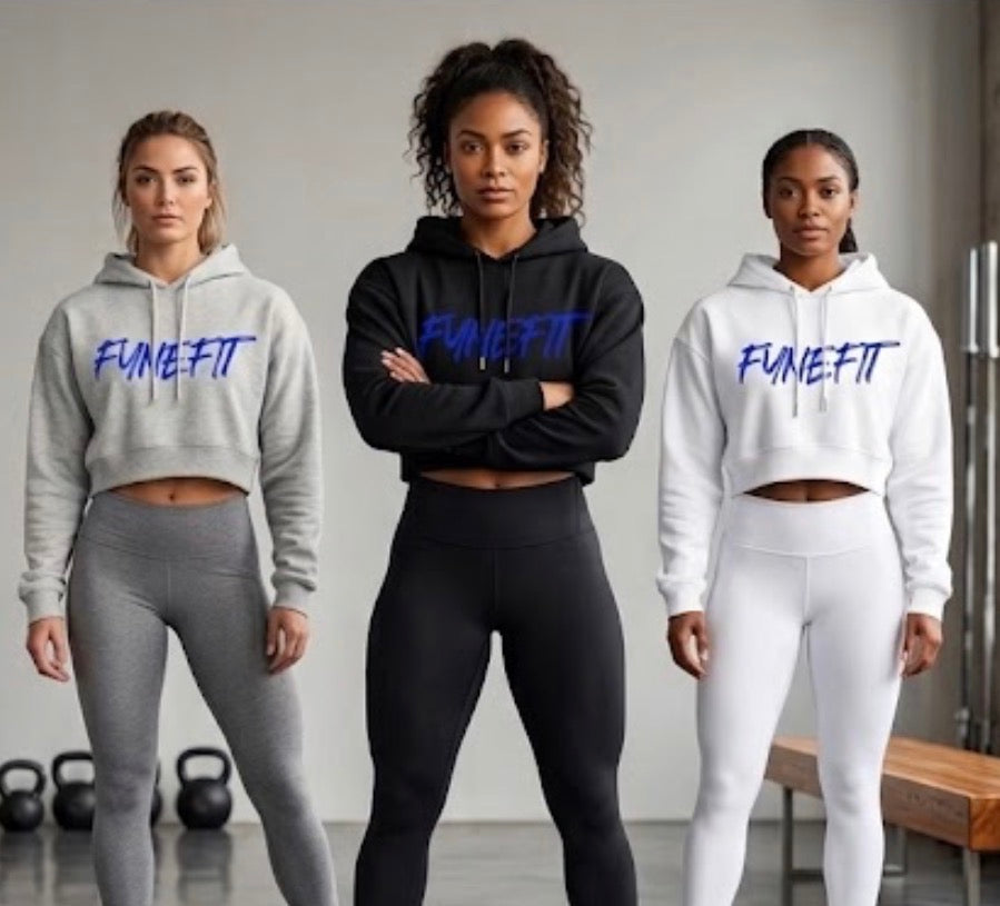 Essential Cropped Hoodie